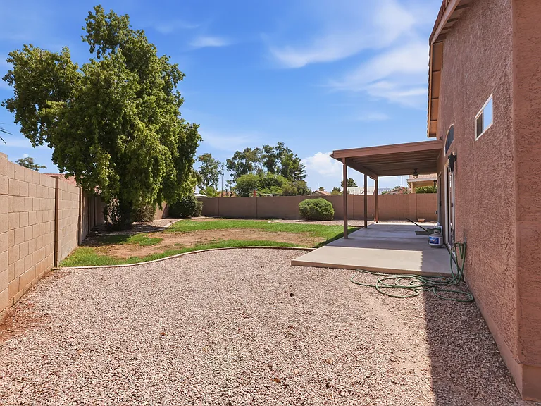 1274 E Lake Dr — Photo 48