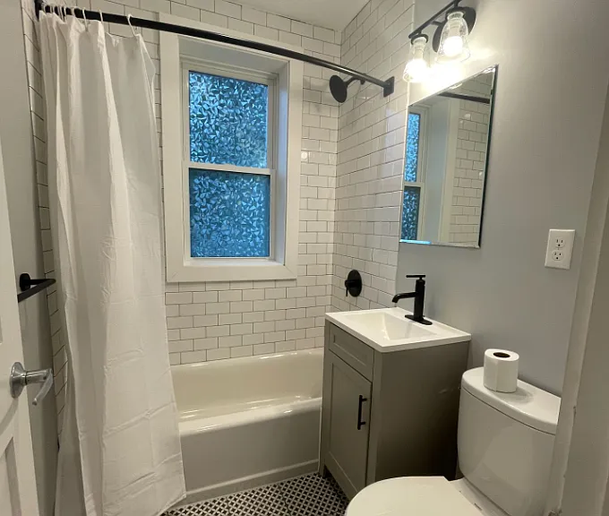 235 Lafayette St #5 — Photo 10