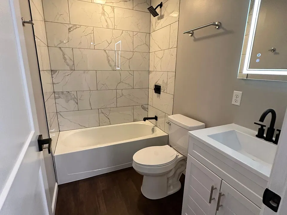 Main Bathroom