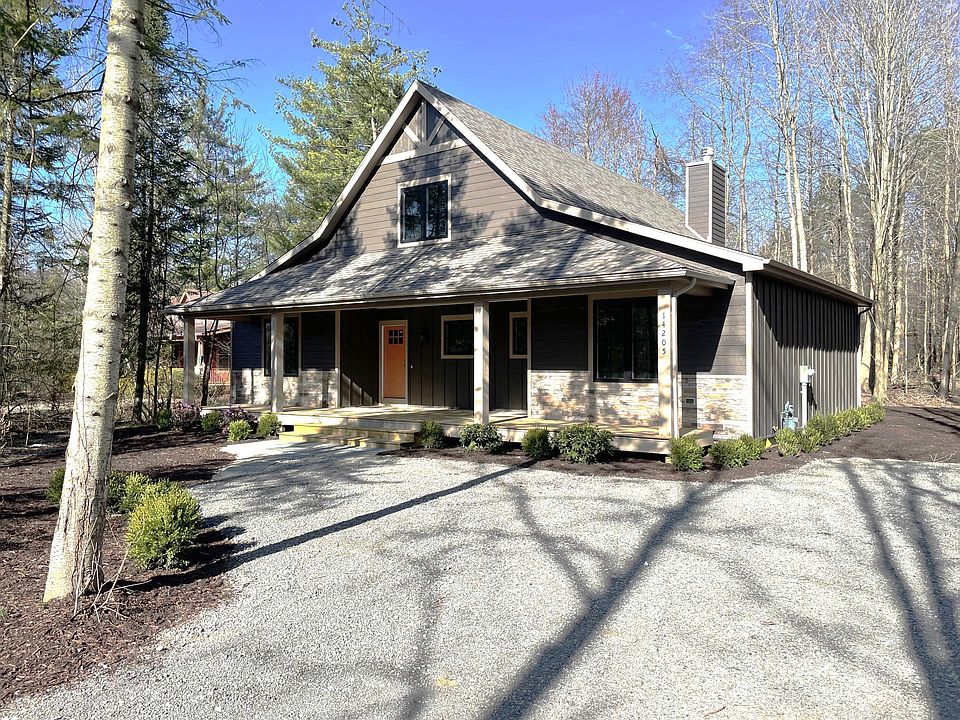 1st image of 14205 Wildwood Ln