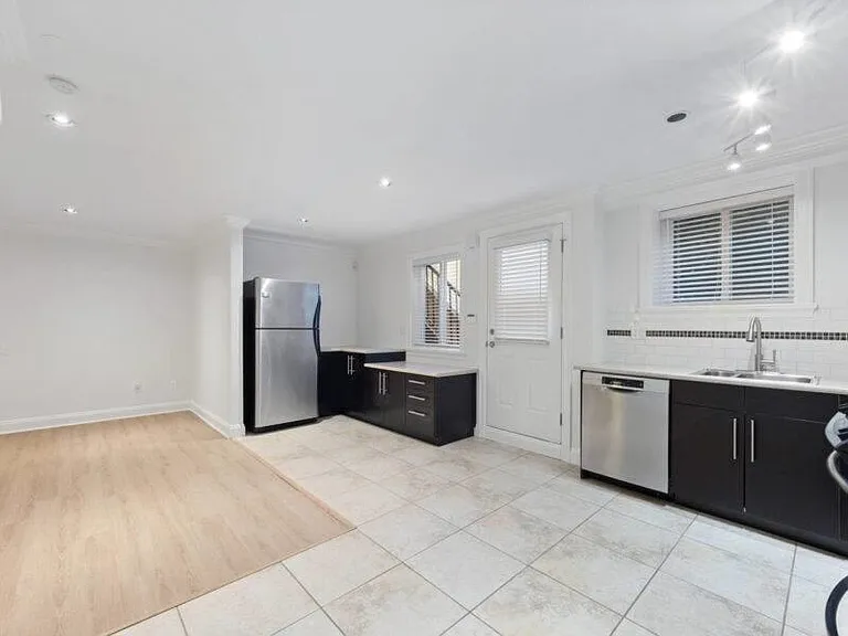4352 Carolyn Dr #BASEMENT — Photo 7