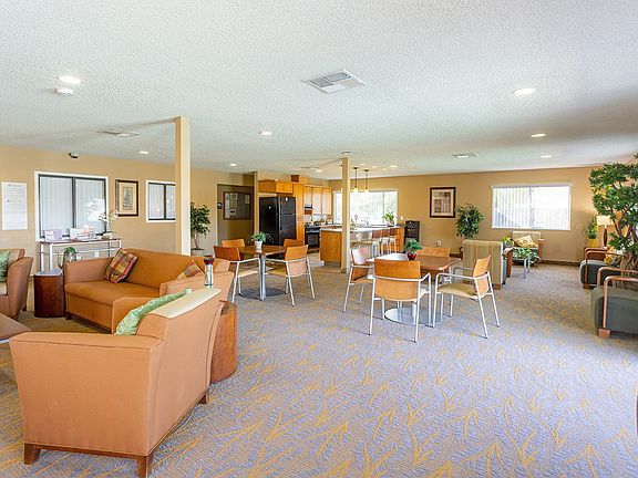 2nd image of 50600 Suncrest St #906D