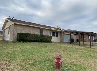 615 Seminole Dr, Pauls Valley, OK 73075