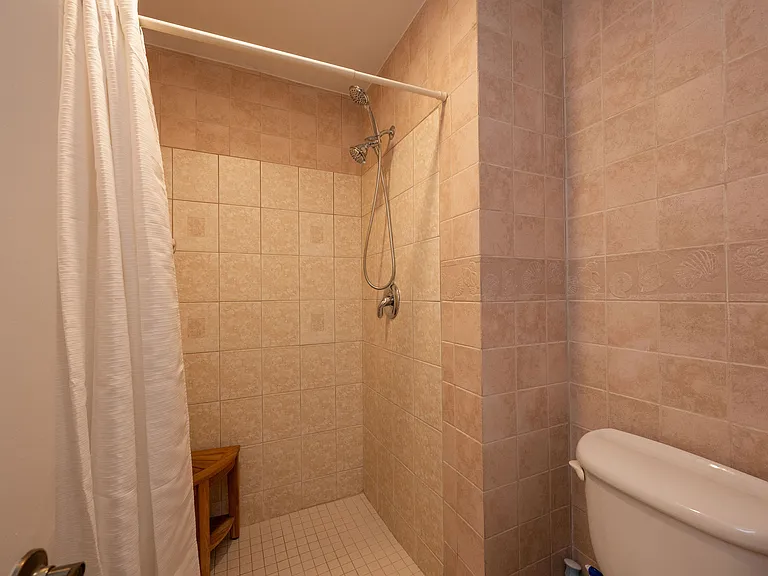 32 Hilton Haven Rd #9 — Photo 20