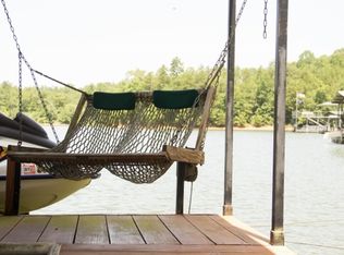 110 Snug Harbor Rd, Seneca, SC 29678