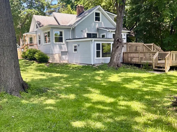 25173 W Buena Ave, Lake Villa, IL 60046