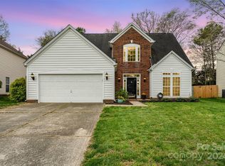 6100 Downfield Wood Dr, Charlotte, NC 28269