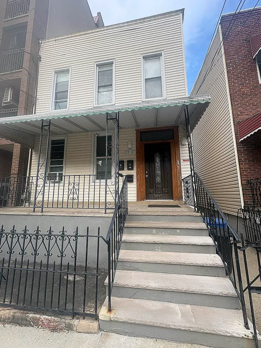 23-37 31st Avenue — Photo 1