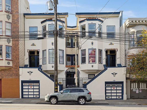 2nd image of 924 S Van Ness Ave APT 1