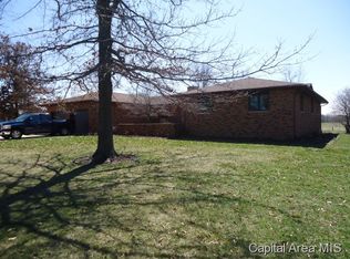 4814 Oak Hill Rd, Rochester, IL 62563