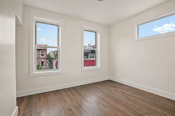 Rented by Pear NYC LLC | media 17