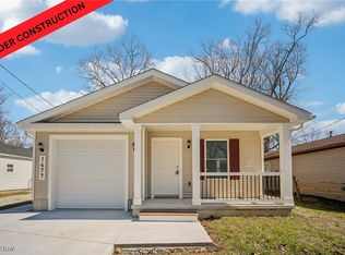125 Sycamore Dr, Painesville, OH 44077
