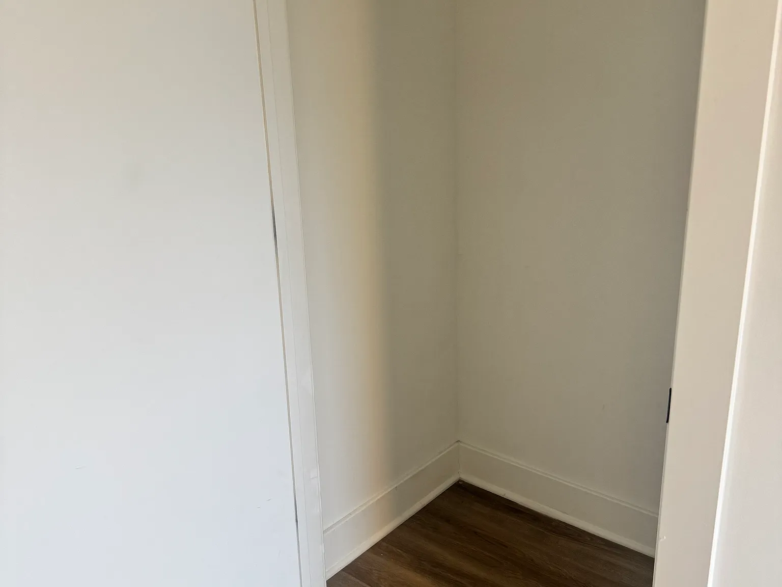 1 bed, 770 sqft, $2,400 — Photo 4