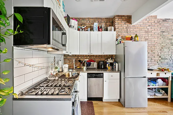 Rented by Corcoran | media 6