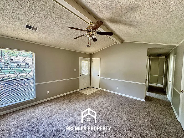4518 Country Brook Dr — Photo 2