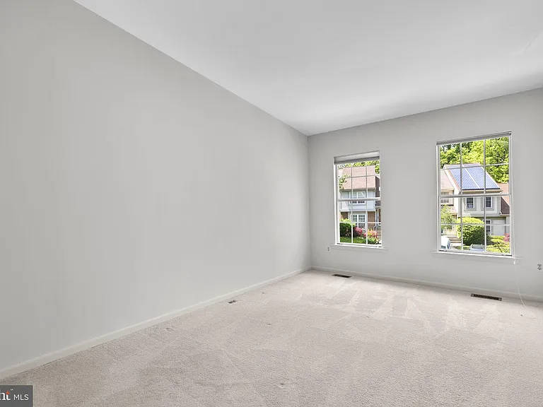 1469 Casino Cir — Photo 17