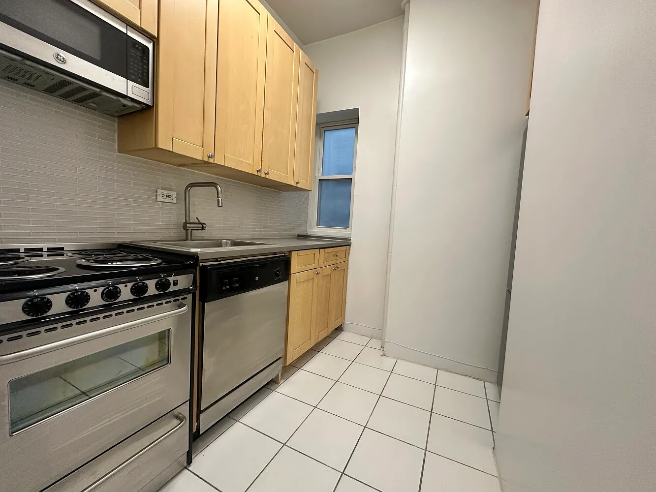 221 E. 66th Street — Photo 3