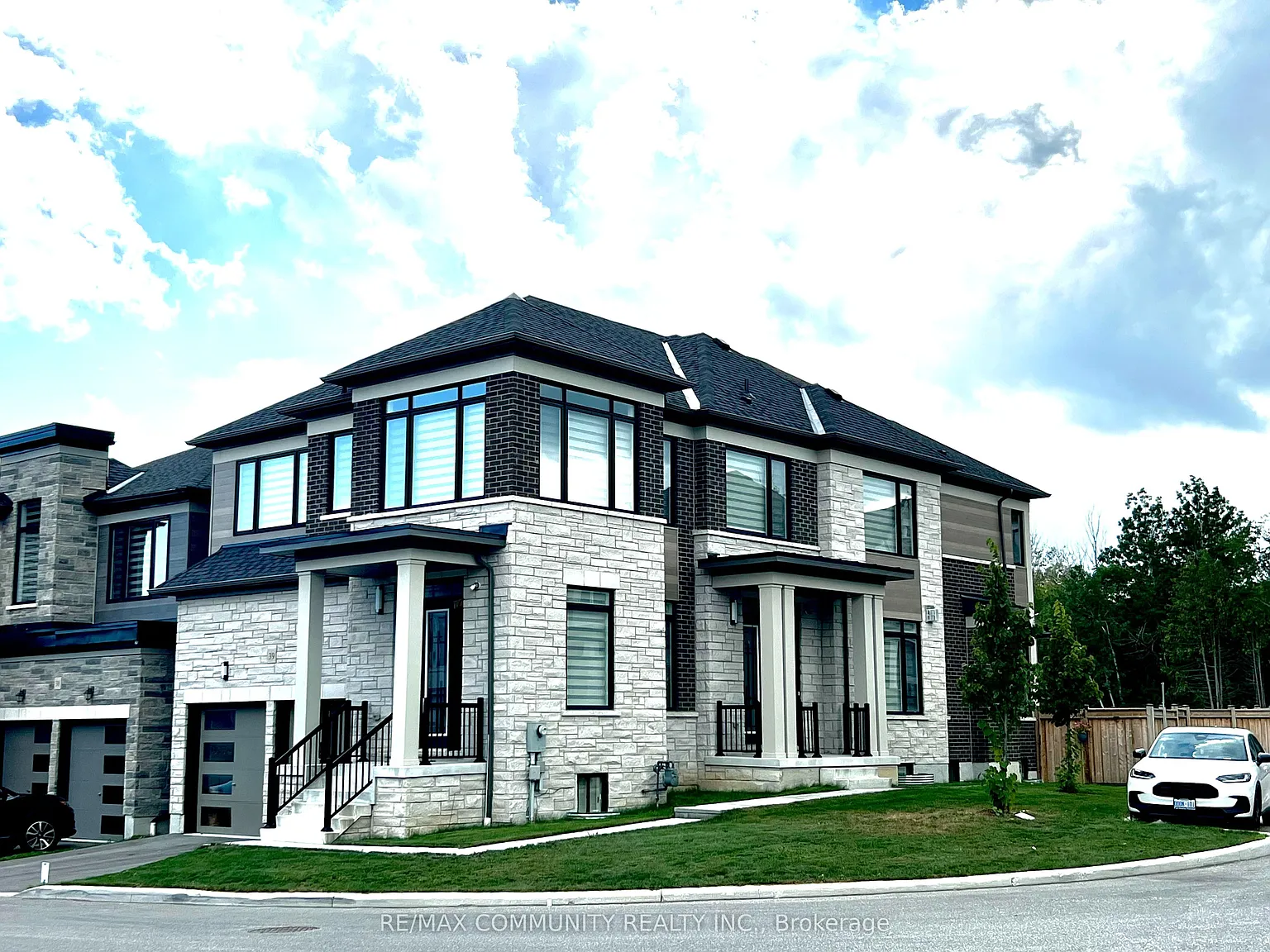 4 bed, $4,750 — Photo 1