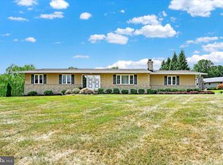 14007 Fox Land Rd, Phoenix, MD 21131