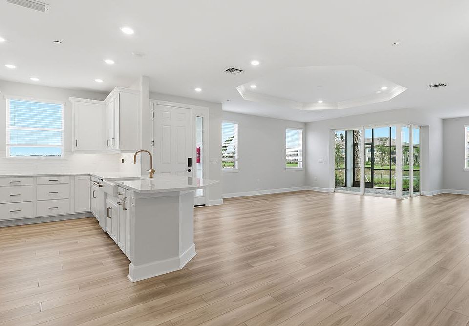 1st image of 15339 Giardino Dr Unit 101