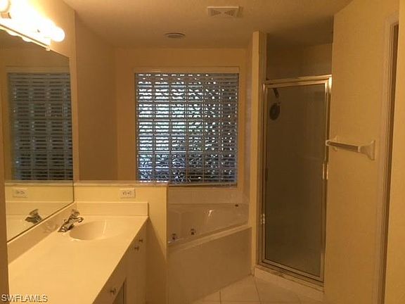 5th image of 640 Lalique Cir APT 403