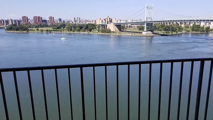 Rented by Compass | media 44