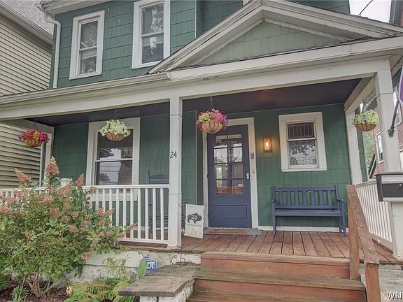 2nd image of 24 Leamington Pl