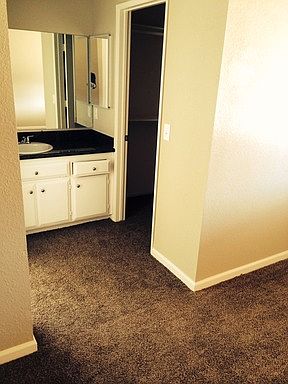 4th image of 16694 Boh Ln