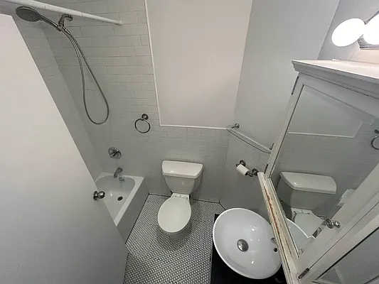 Rented by Ledvech Group | media 5