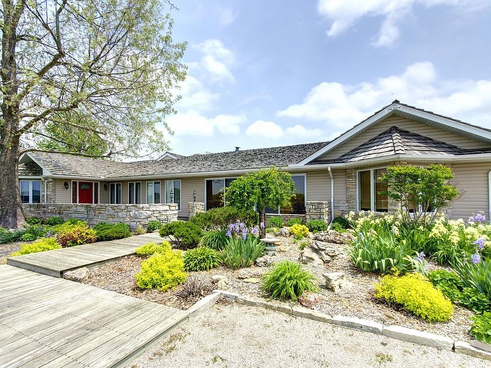 Spectacular home on 80 acres