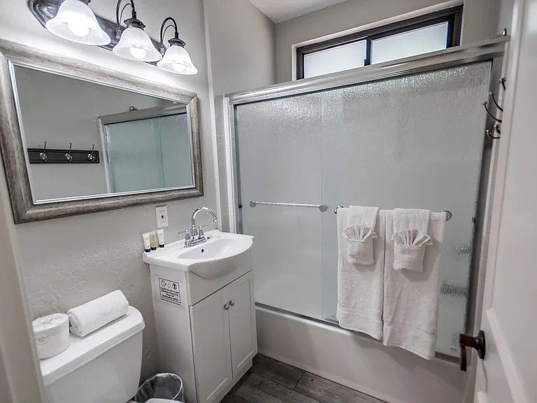 824 Island Ct #1 — Photo 37