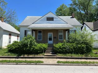 610 S High St, Belleville, IL