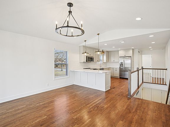 3rd image of 7704 Main St #7704