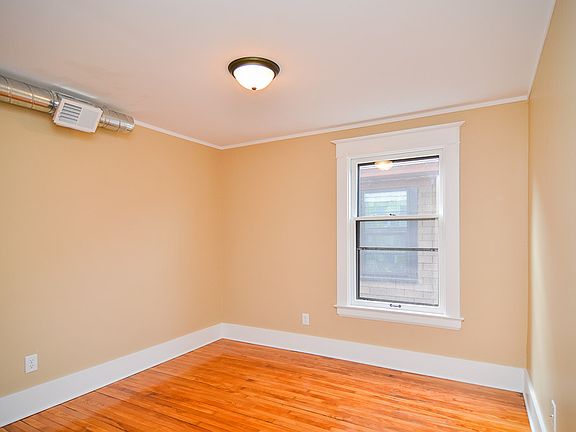 4th image of 600 Union Ave SE
