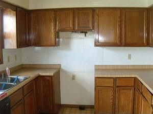 2nd image of 407 S Larabee St