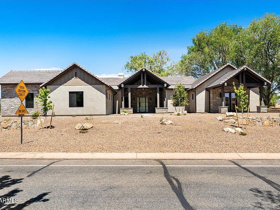 1st image of 410 ROBIN Drive