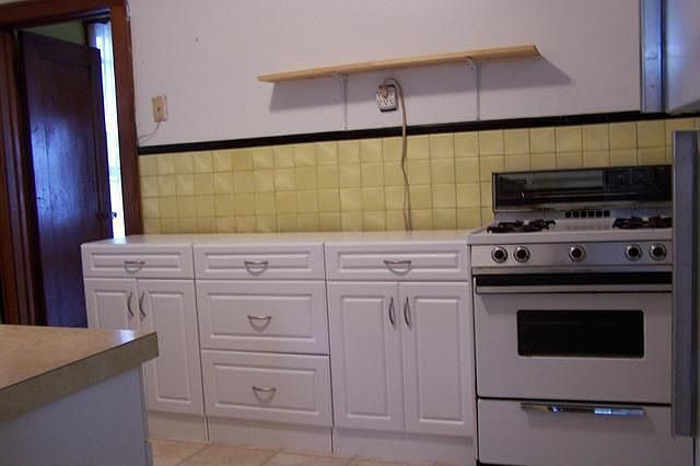 2nd image of 1642 Grandview Ave