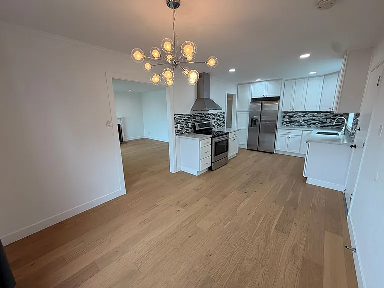 710 W Orange Ave — Photo 9