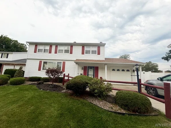 119 Kaymar Dr, Amherst, NY 14228