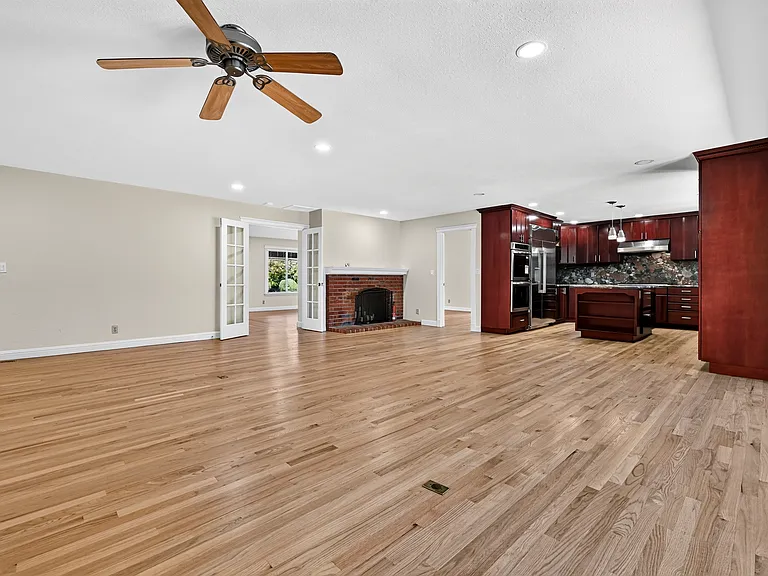 2628 Superior Dr — Photo 49