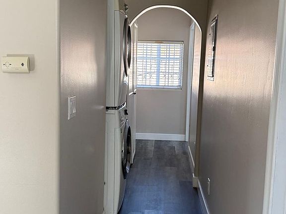 3rd image of 3825.5 Menlo Ave