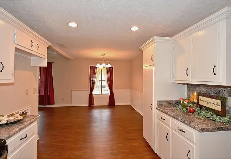 4276 Dogwood Farms Dr — Photo 8