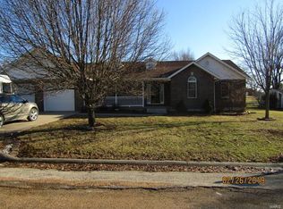 104 Rohrer Dr, Belle, MO 65013