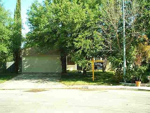 1st image of 8323 BRAES POINT DR