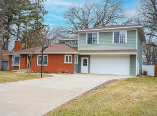 663 Roosevelt Rd, Saint Cloud, MN 56301
