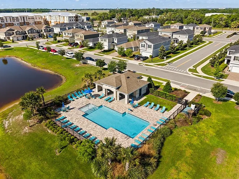 2330 Carrabelle Way — Photo 25