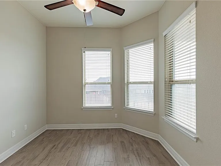 6224 Lake Teravista Way — Photo 10