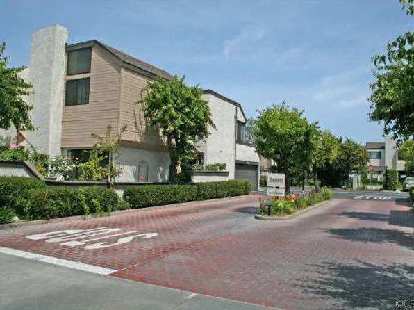 9710 Walker Ct #21, Cypress, CA 90630