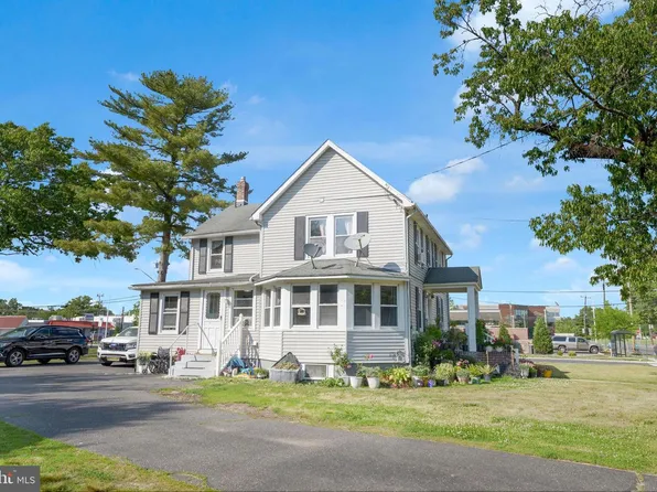 799 Bellevue Ave, Hammonton, NJ 08037