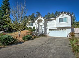 1966 Kinvarra Way, Redding, CA 96001